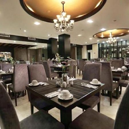 Aston Karimun City Hotel Tanjung Balai Karimun Kültér fotó