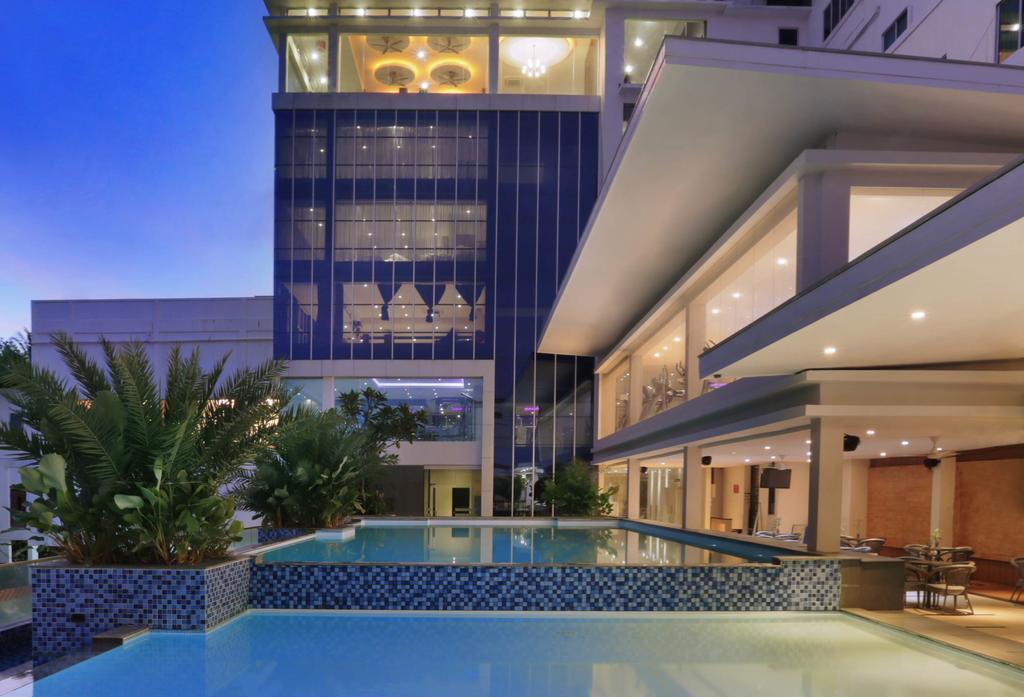 Aston Karimun City Hotel Tanjung Balai Karimun Kültér fotó