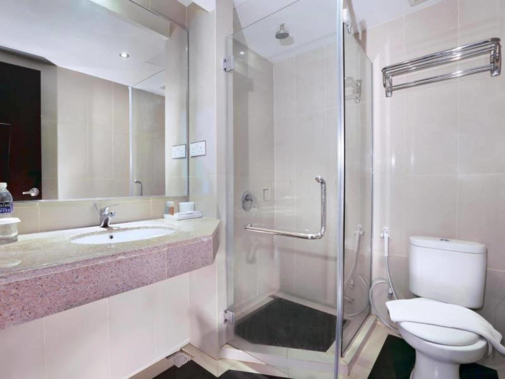Aston Karimun City Hotel Tanjung Balai Karimun Kültér fotó